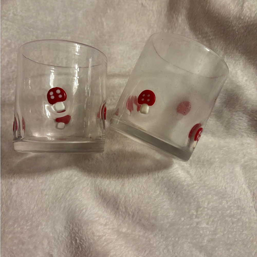 Red Mushroom Glass Tumbler Set - Clear Glass Drinkware